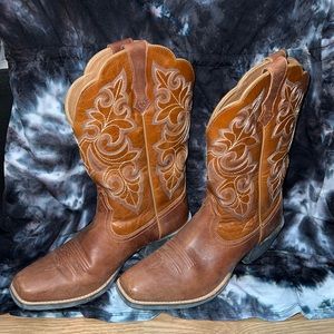 Ariat Cowgirl Boots